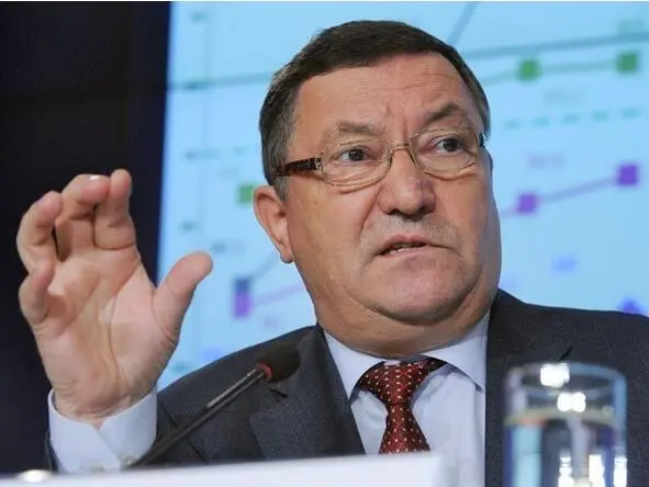 Олег Бетин То что губернатор Бетин умеет ловко отчитываться мы узнали 4 - фото 3