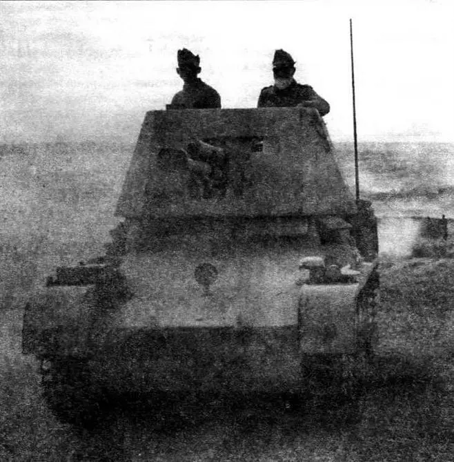 Самоходная установка Panzerjager I из состава 605го дивизиона истребителей - фото 2