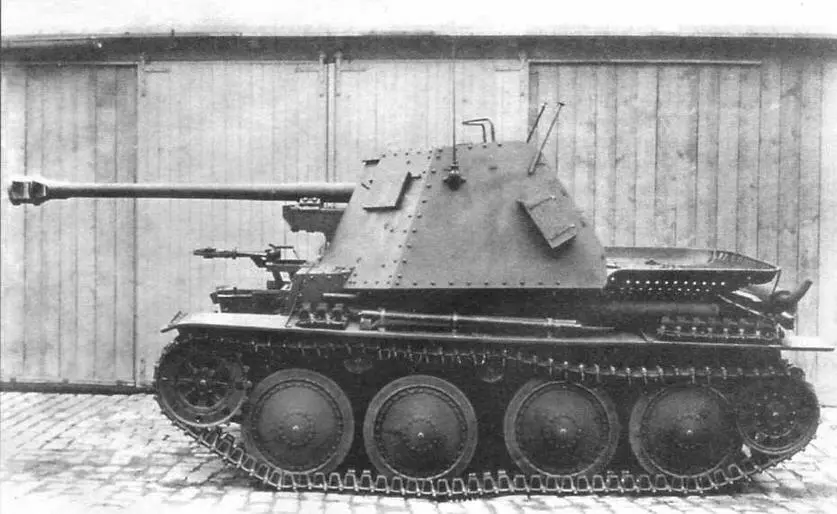 Истребитель танков SdKfz138 AusfH Мардер III во дворе завода ВММ - фото 30