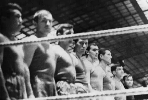 Команда СКА ЛенВО победитель Кубка Ленинграда 1966 года Олег Кузьмин - фото 16