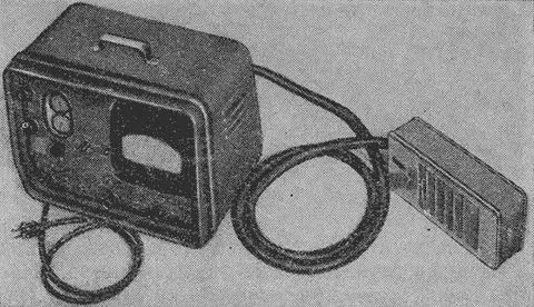 Рис 38Лабораторный сетевой радиометр Рис 39Слева внешний вид полевого - фото 74