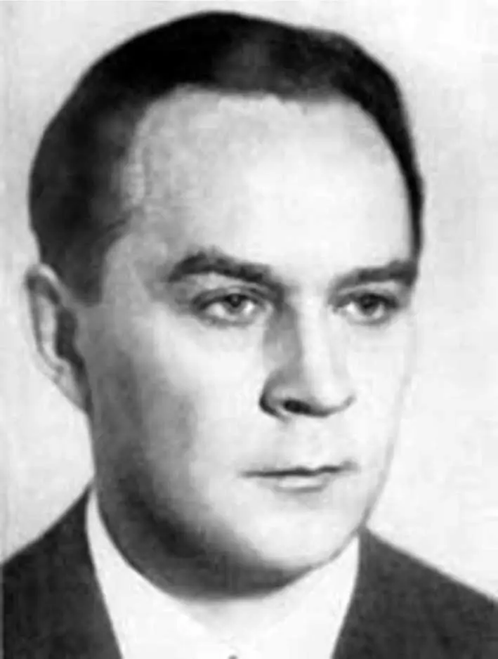 АН Шелепин 19181994 Он очень понравился бешеному псу Энглтону и вплоть - фото 121