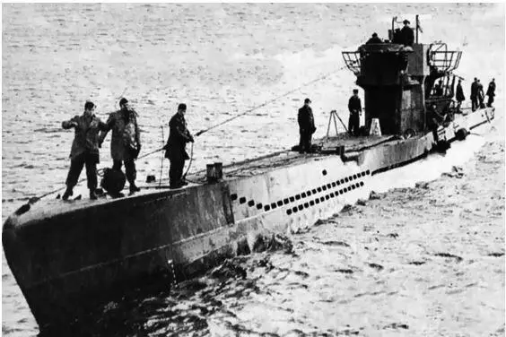 Немецкая субмарина U1206 Командир U1206 КарлАдольф Шлитт во время войны Он - фото 114
