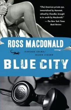 Росс Макдональд Blue City обложка книги