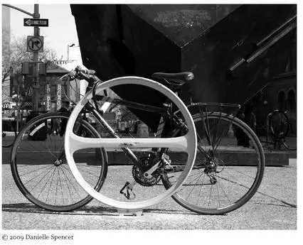The system proved to be very successful and became a model for other cities - фото 100