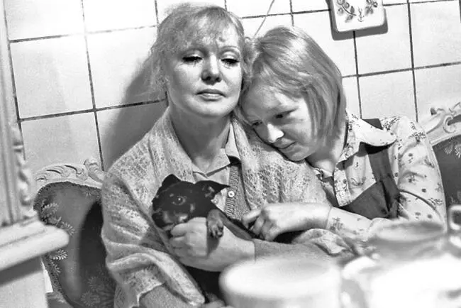 Знаменитая актриса с дочерью Машей Самый яркий из ее мужей Иосиф Кобзон так - фото 37