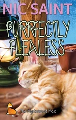 Nic Saint - Purrfectly Flealess