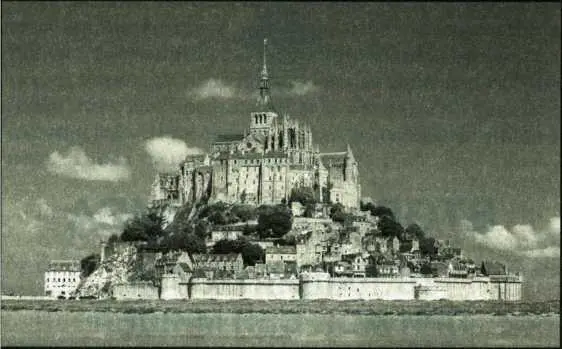 Мон Сен Мишел Падащият Храм в Мон Сен Мишел разрез Мон Сен Мишел - фото 15