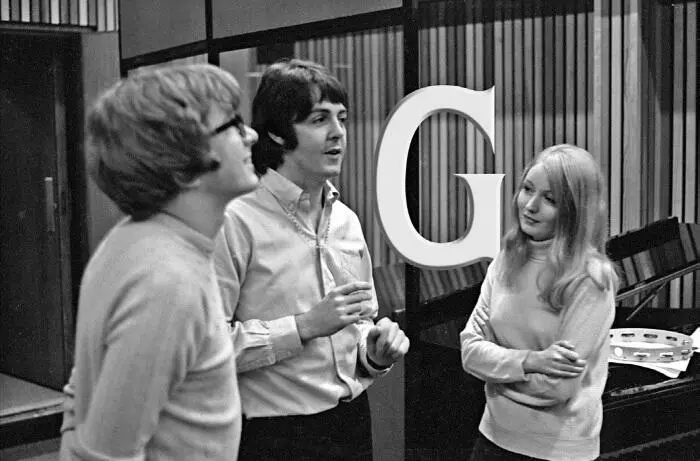 Пол и я в студии с Мэри Хопкин Мы имели дело с Beatlesпеснями - фото 14