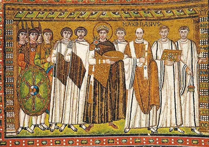 Император Юстиниан со свитой Мозаика храма СанВитале Равенна Италия - фото 60