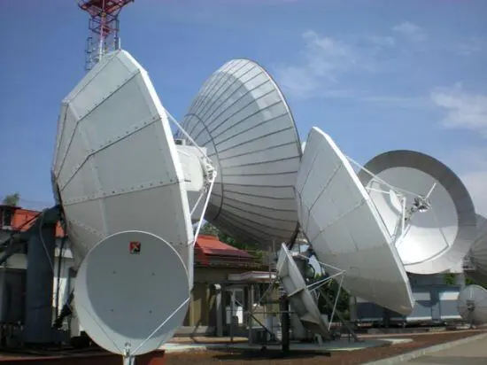 Эти антенны сертифицированы для работы в системах Intelsat и Еutelsat которые - фото 46