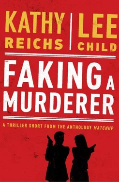 Lee CHILD Faking a Murderer обложка книги