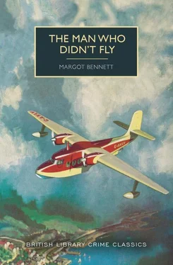 Margot Bennett The Man Who Didn't Fly обложка книги