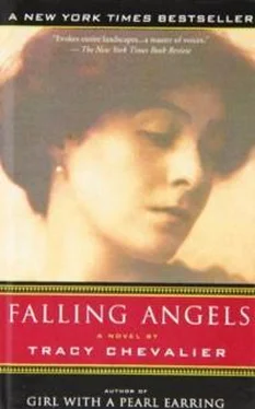 Трейси Шевалье Falling Angel обложка книги