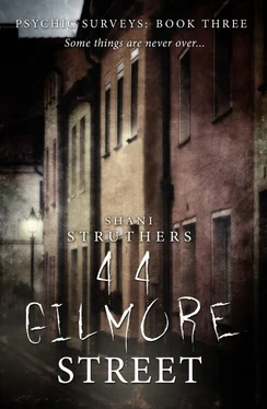 Shani Struthers 44 Gilmore Street обложка книги