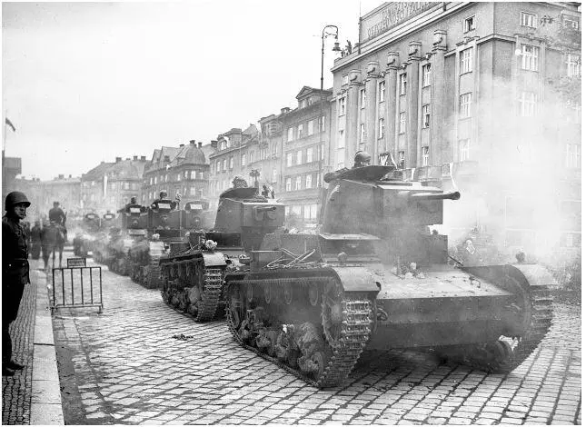 Польская армия производит захват Тешинской Силезии 1938 А до этого во время - фото 79