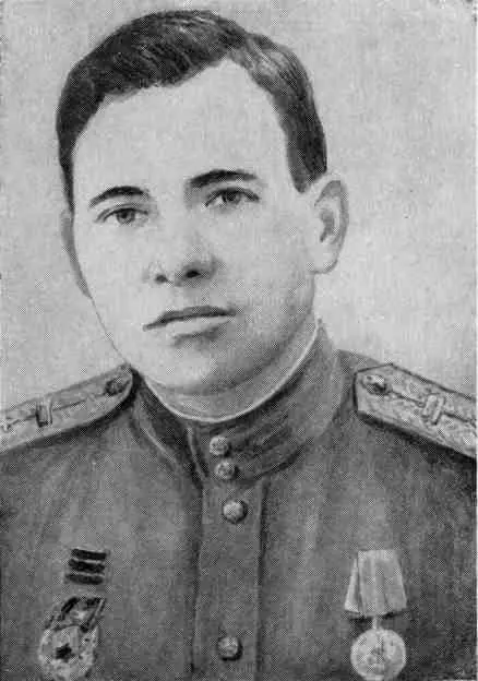 Герой Советского Союза Г Г ТЕЛЕГИН Капитан Телегин часто писал с фронта - фото 18
