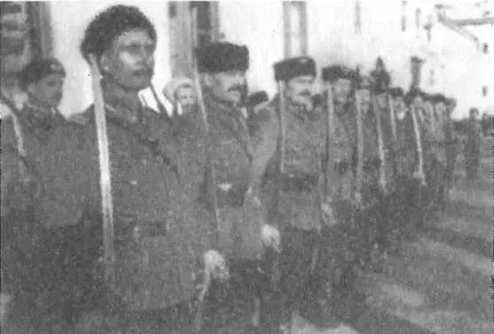Казаки личного конвоя генерала Г фон Паннвица 19441945 гг Казаки фон - фото 78