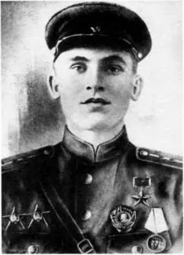 Командир 3го стрелкового батальона 214го гв сп капитан АА Бельгин Фото - фото 45