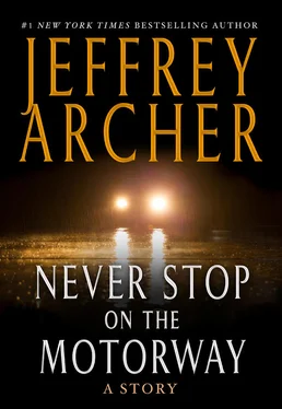 Джеффри Арчер Never Stop on the Motorway обложка книги