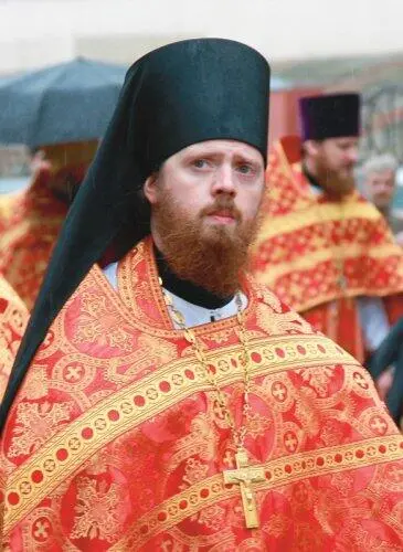 Игумен Нектарий Морозов постриженник подворья ТроицеСергиевой Лавры в - фото 1