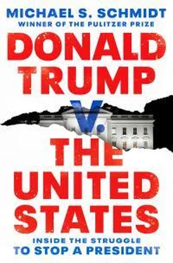 Schmidt S. Donald Trump V. the United States : Inside the Struggle to Stop a President обложка книги