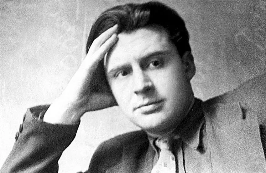 В К Монюков Студенческие годы ВК Монюков в роли Карандышева А Н - фото 31