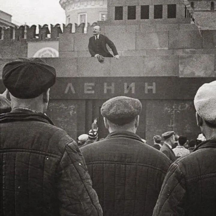 То и дело из зомбоящика и Интернета доносятся заклинания соловьёвых киселевых - фото 13