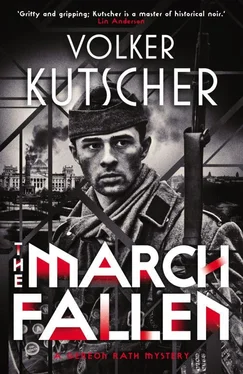 Фолькер Кучер The March Fallen обложка книги