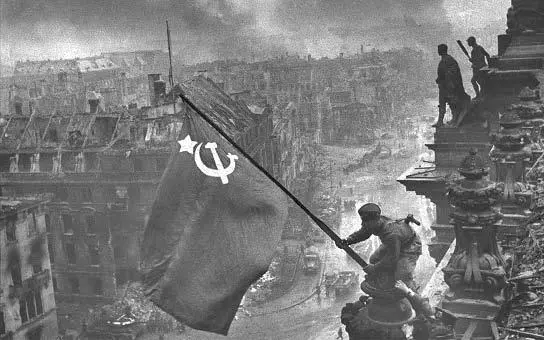 А какой победоносный Матерь Божия устроила 1944 годОна внушила чтобы - фото 17