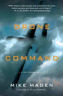 Mike Maden Drone Command обложка книги