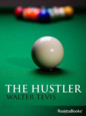 Уолтер Тевис The Hustler обложка книги