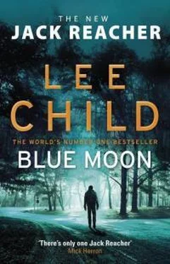 Ли Чайлд Blue Moon обложка книги