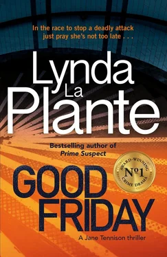 Линда Ла Плант Good Friday обложка книги