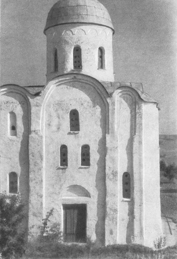 Георгиевская церковь XII века Чудо Георгия о змие Фреска XII века - фото 98