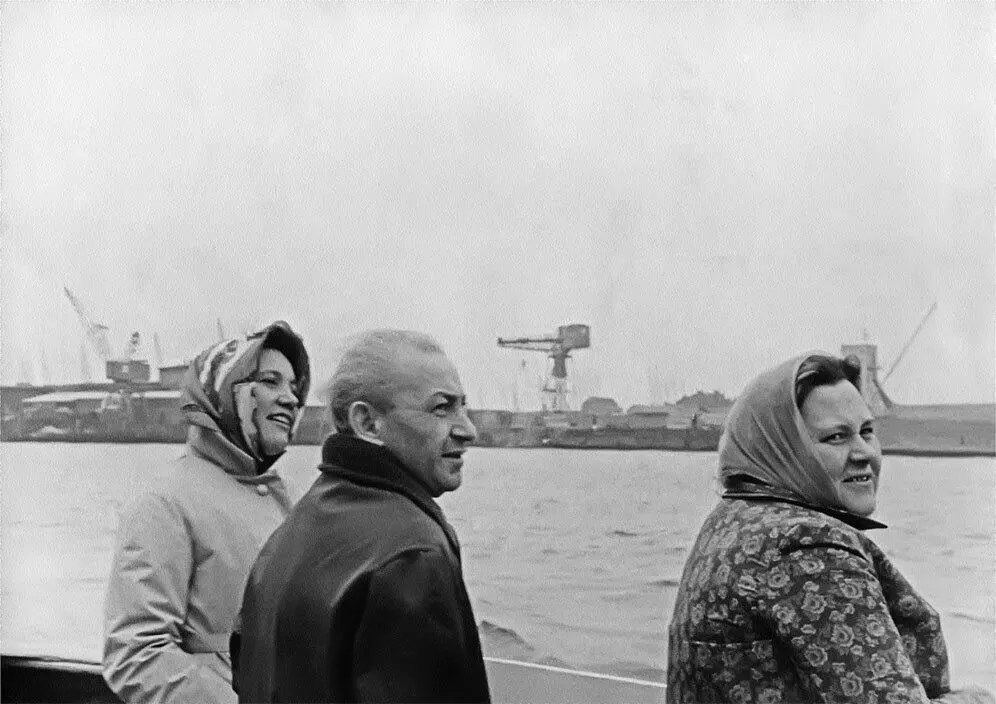 Екатерина Старикова Соломон Апт Лидия Либединская 1970е Мы сидели на - фото 13