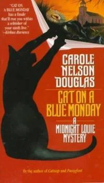 Douglas Nelson Cat On A Blue Monday обложка книги