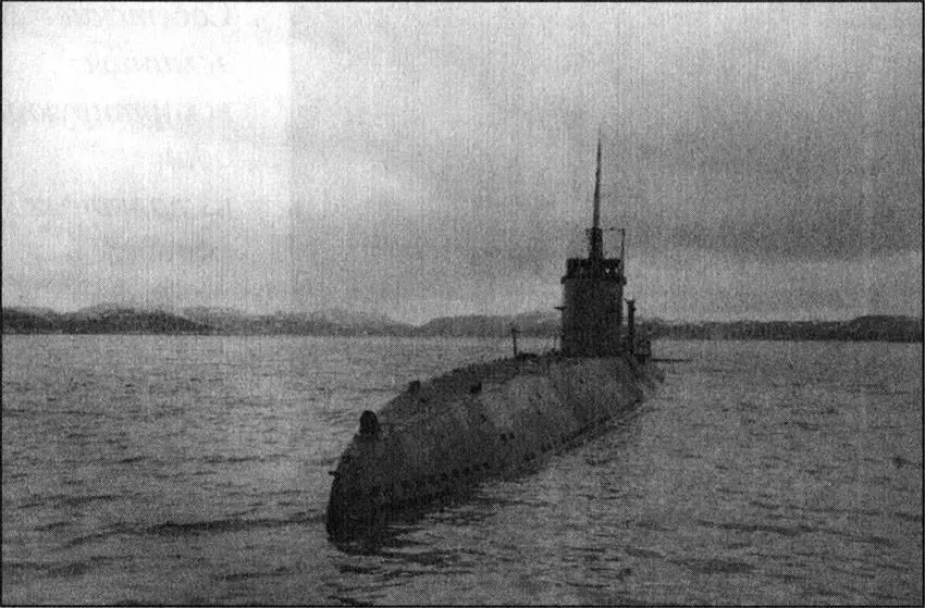 Советская Д1 выходит в очередной поход 1939 год Английский самолет атакует - фото 27