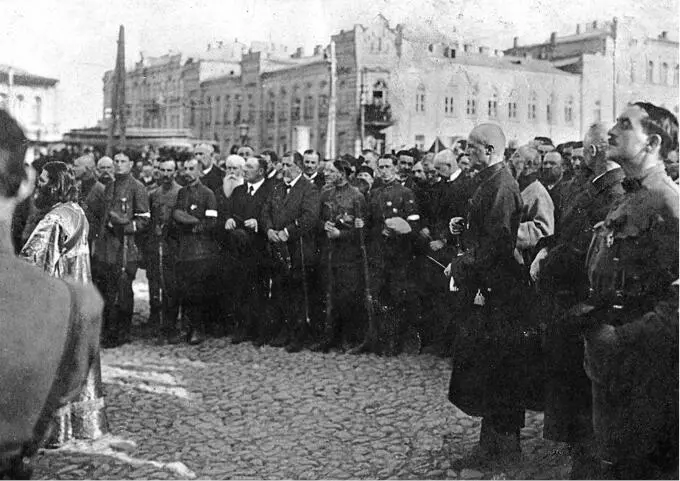 Присяга Гетьмана П Скоропадського на Софійському майдані 29 квітня 1918 р - фото 22
