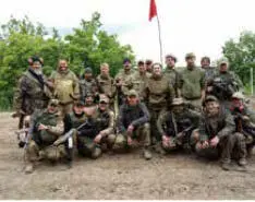 Ми відстрілювались Я тоді й сама вперше у житті кидала гранату Командир - фото 23