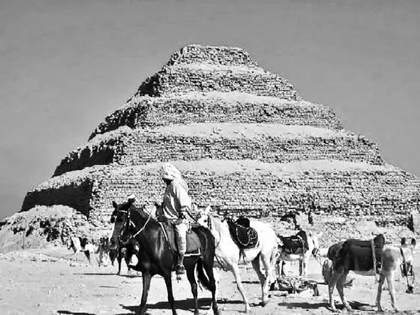 Рис 1 15 Пирамида Zoser в Saggara Рис 1 16 Пирамиды в Гизе Египет - фото 27