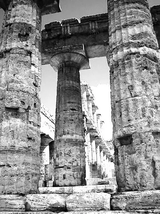 b Рис 1 20 a Модель Греческого Храма b Руины храма Нептуна в Paestum - фото 36