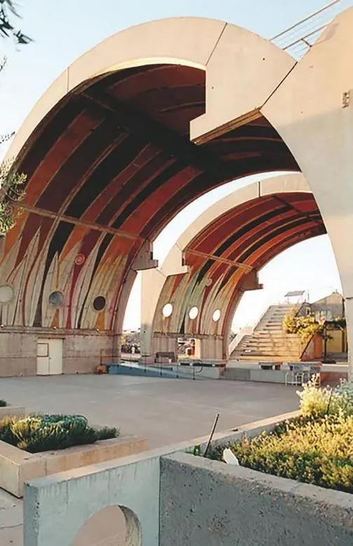 Современное состояние Arcosanti начало строительства 1970 Paolo Soleri - фото 741