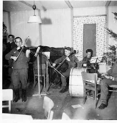 Our jazz group Gefreiter Rother is on the left Soldiers and auxiliaries at - фото 20