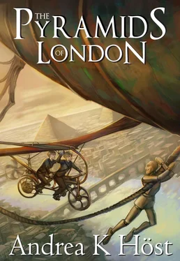 Андреа Хёст The Pyramids of London обложка книги