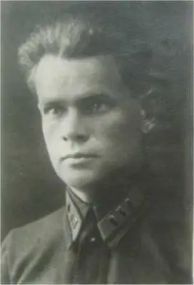 Командир дивизии полковник АИШундеев погиб в 1941 году Полковник НА - фото 14