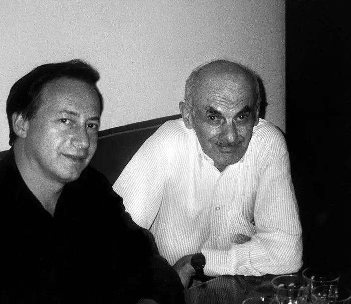 Я преклонялся перед Булатом Окуджавой Наина и Борис Ельцины Сати и - фото 70
