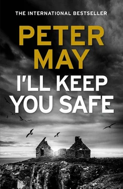 Питер Мэй I'll Keep You Safe обложка книги