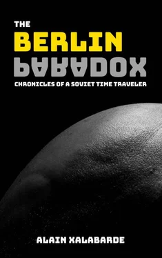 Alain Xalabarde The Berlin Paradox: Chronicles of a Soviet Time Traveler обложка книги