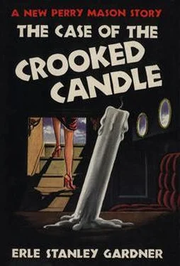 Эрл Гарднер The Case of the Crooked Candle обложка книги